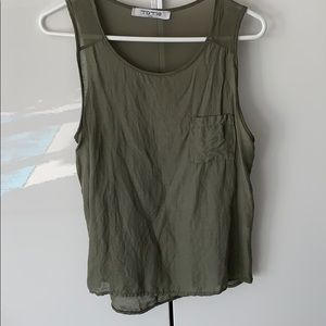 Army green tank